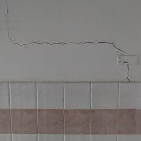 crepe orizzontali muro